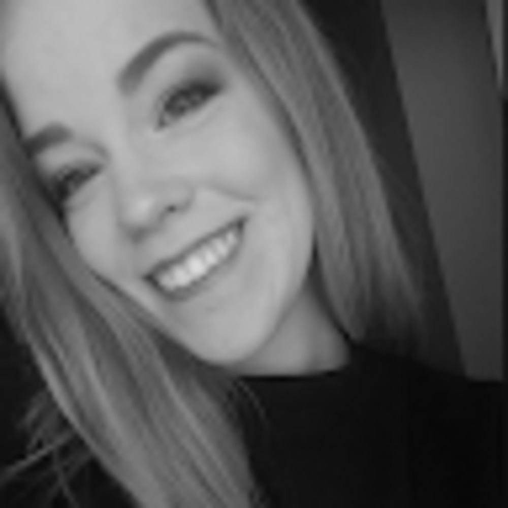 Meet your Posher, Steph